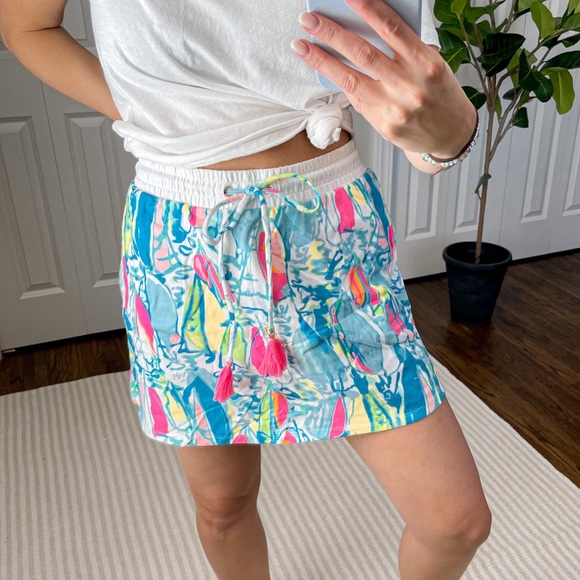 Lilly Pulitzer Dresses & Skirts - Lilly Pulitzer Zia Skirt in Beach and Bae Multi